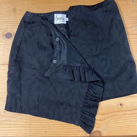 Leona formal mini wrap skirt - Picture 10 of 10